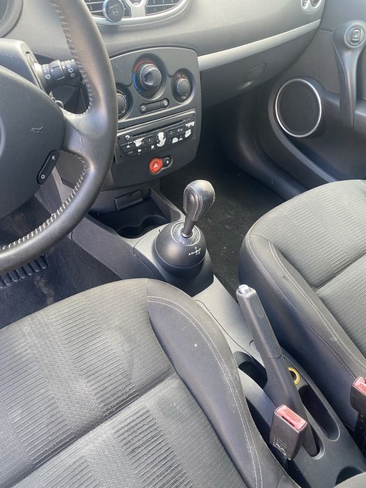 Renault Clio, automata,