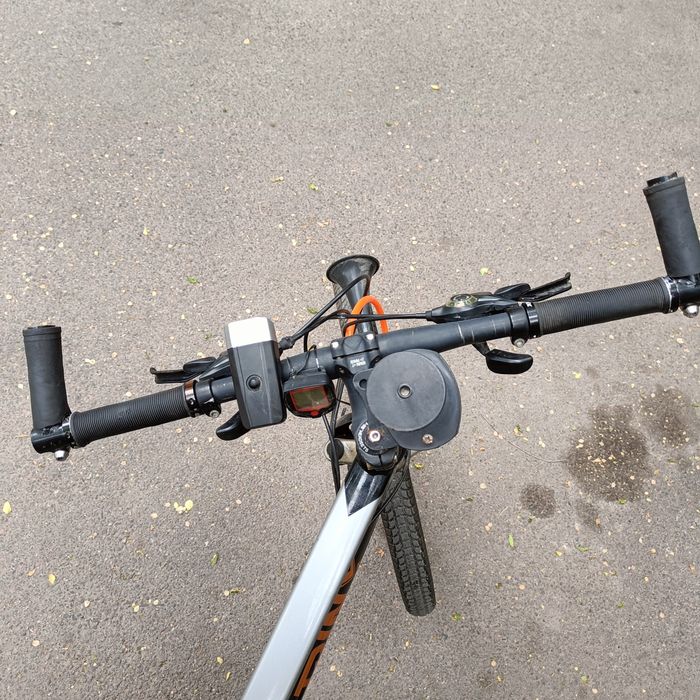 Продам Trinx m116