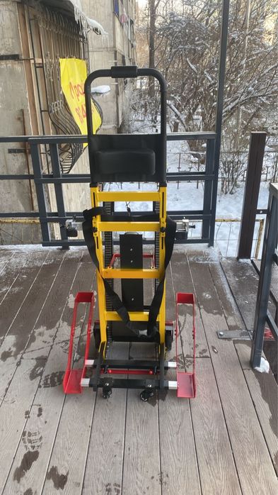 Подъемник для инвалидов мгн (гусеничный)