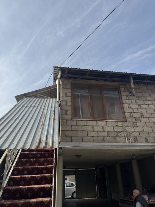 Второй этаж сдается