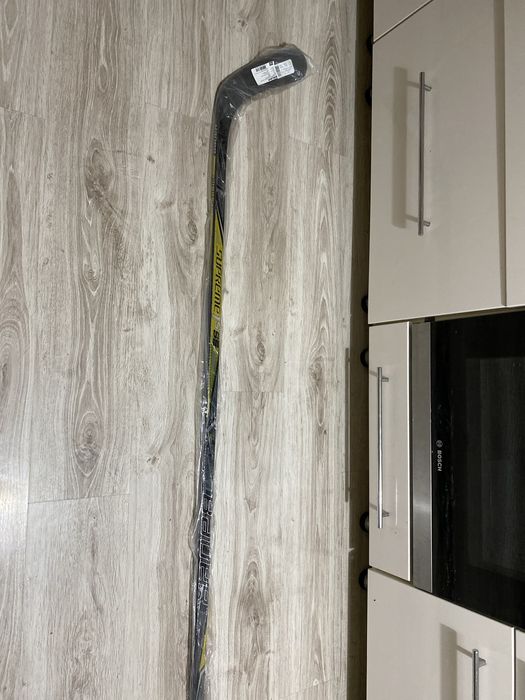 Хоккейные клюшка