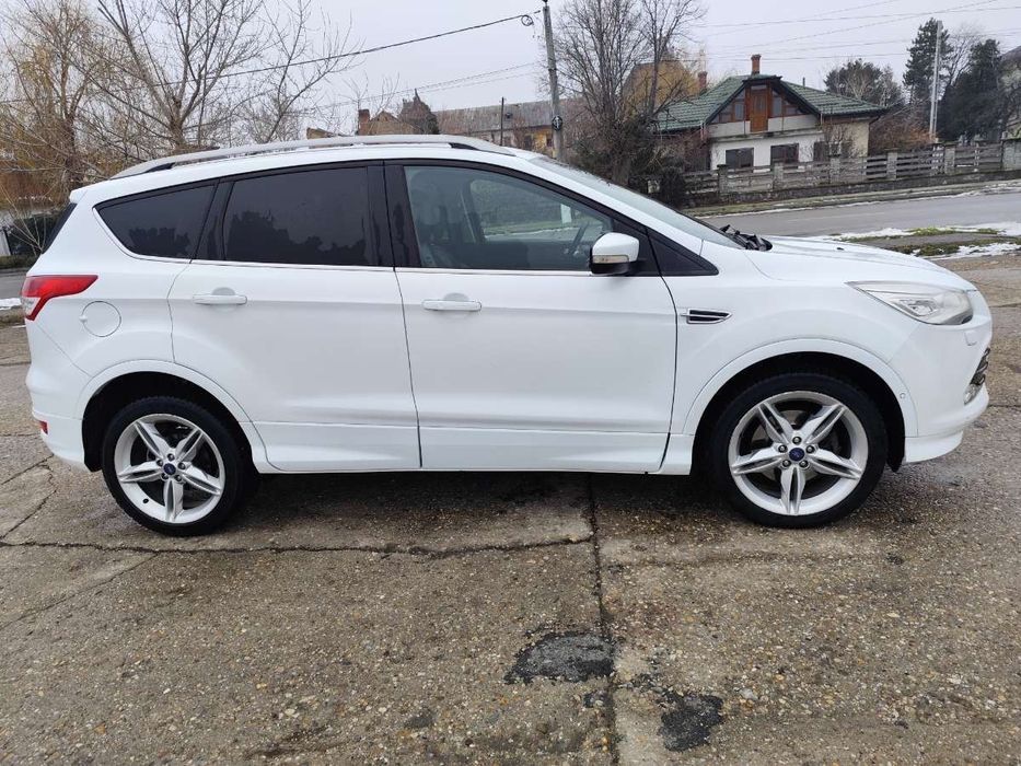 Ford Kuga titanium plus 4x4 2.0 tdci.200 cp 2016