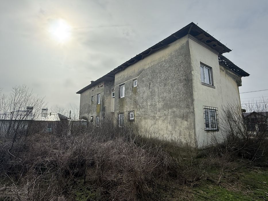 Vand cladire - Spatiu comercial Mogosani