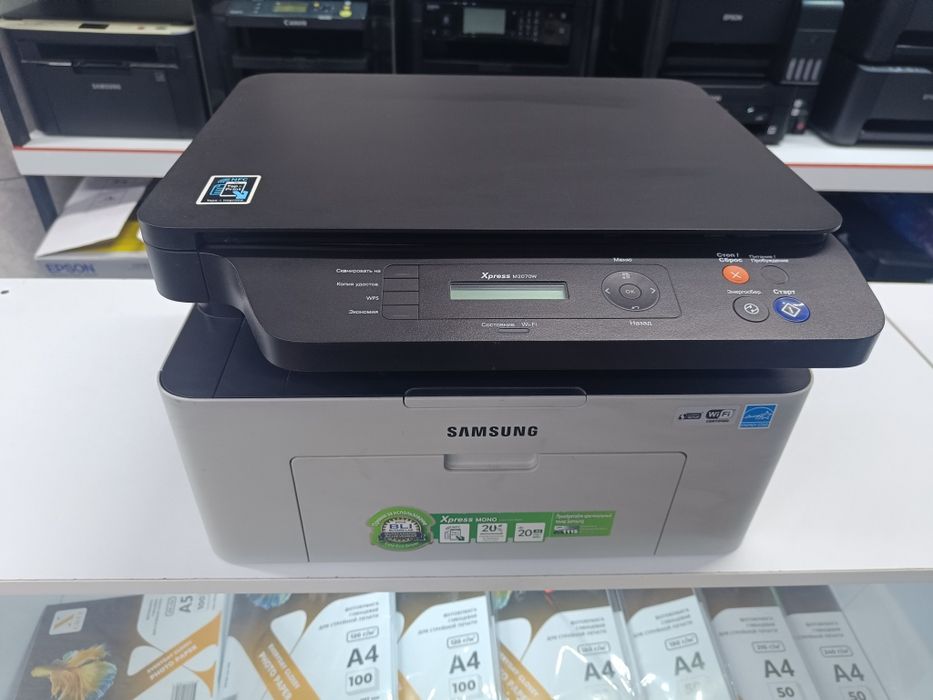 Samsung M2070W.   3 в одном принтер