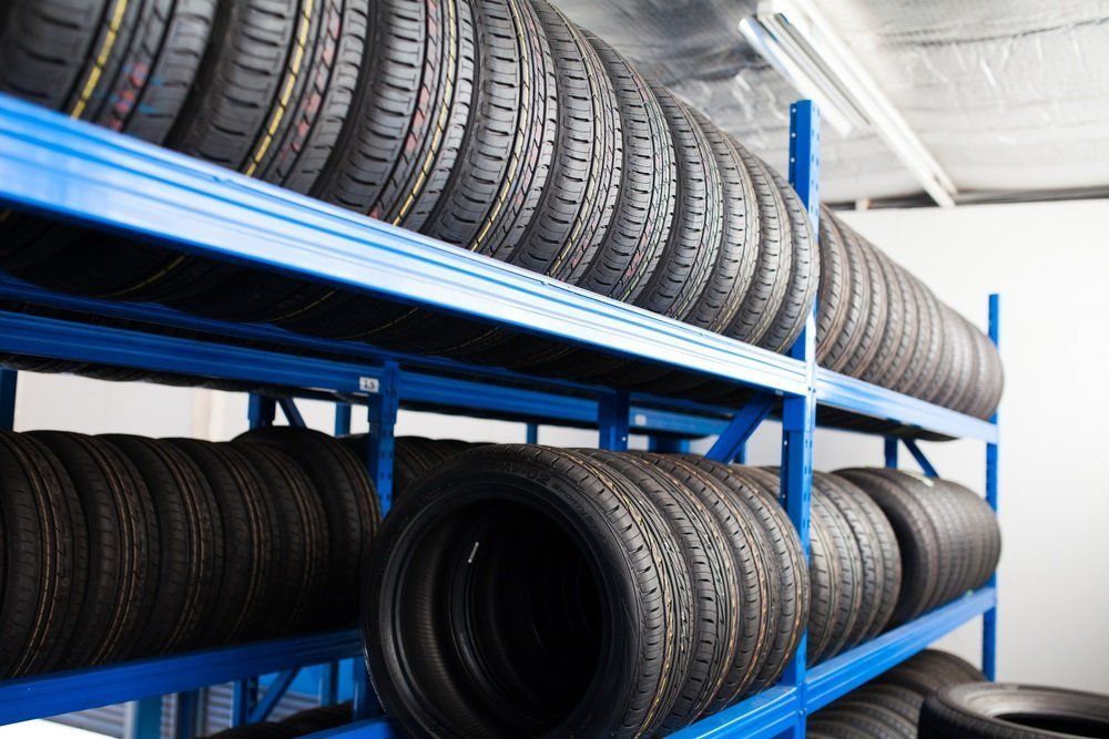 Шины б/у 215/60R16 — Япония