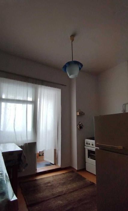 Продам 4/2/5 квартира, в Мирабадском районе возможен небольшой торг