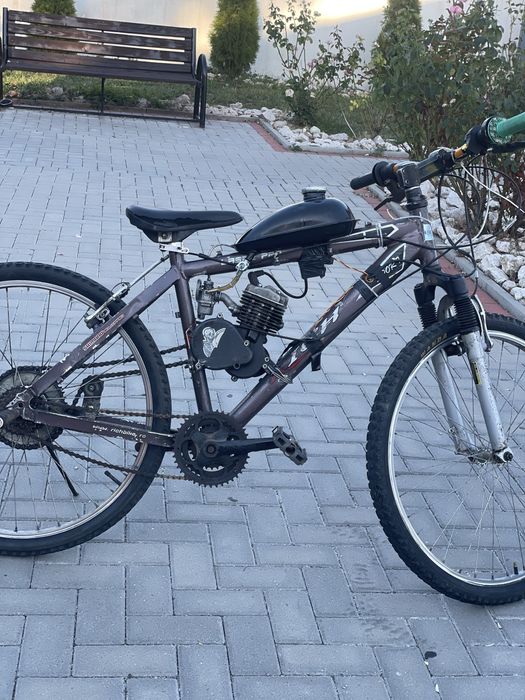 Vand motort de bicicleta 80cc