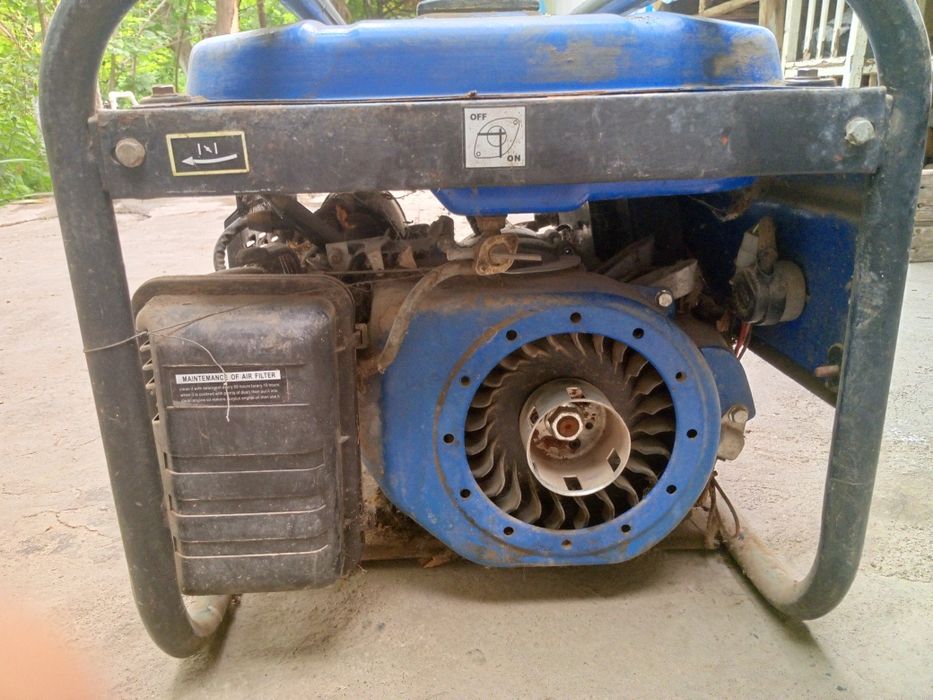 Продаётся!! Генератор.