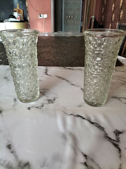 Продам вазы для цветов из  стекло.