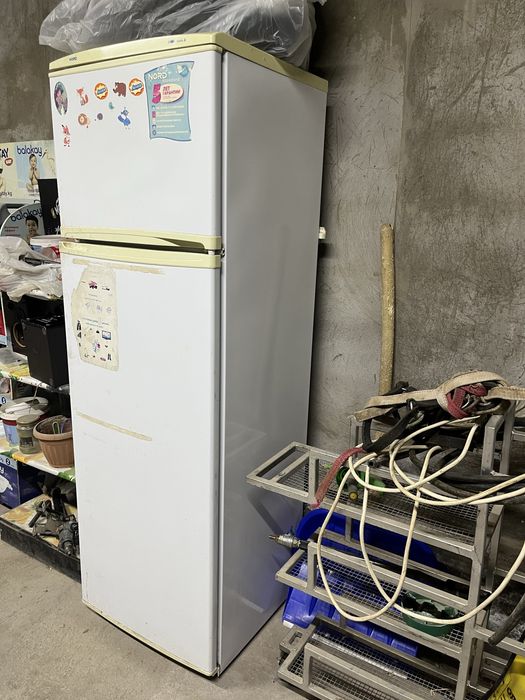 Холодильник сатылады