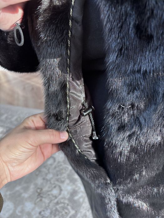 Продаю норковую шубу