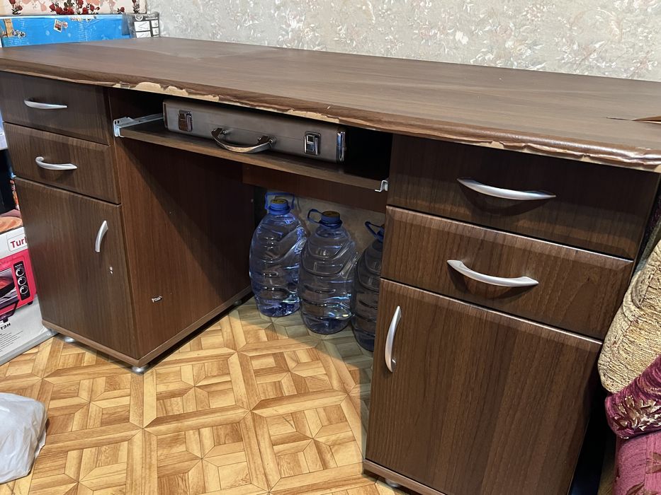 Стол ученический