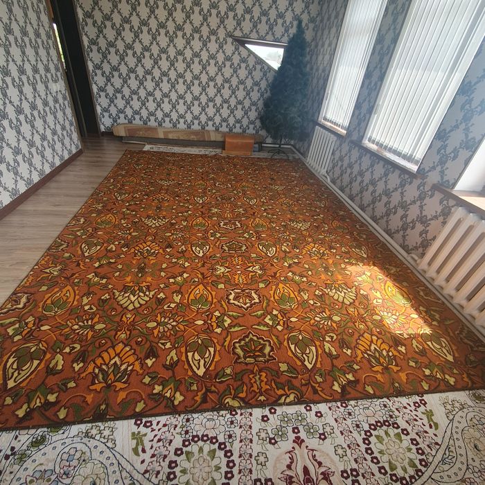Продается палас 3 на 4 в отличном состоянии