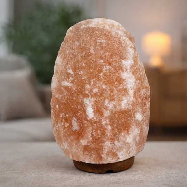Солна лампа / Лампа от хималайска сол с дървена основа - 3 размера
