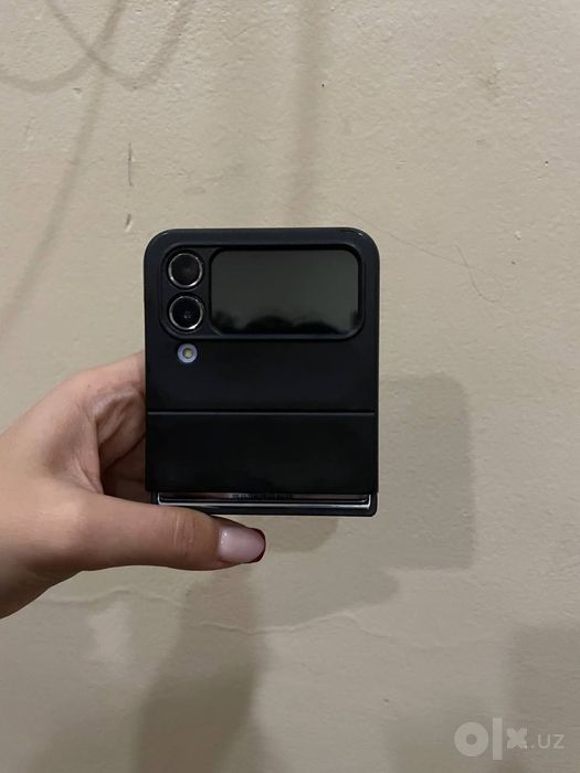 Samsung Z Flip 4  8/256 5G