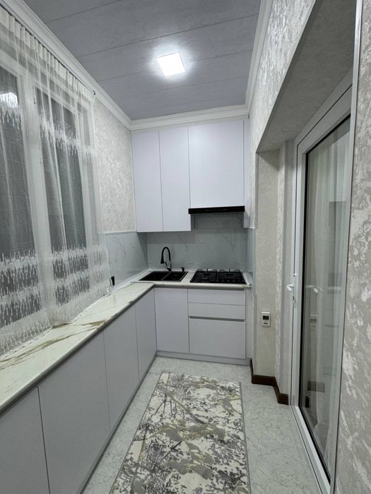 Продается квартира в массив Ялангач