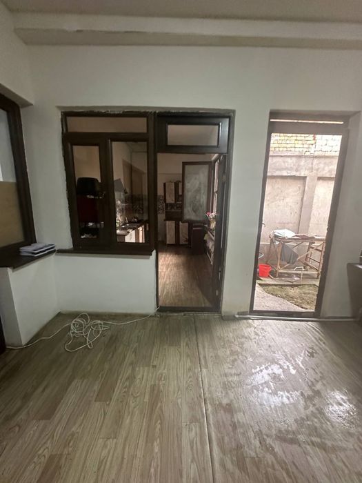 Hovli arendaga beriladi