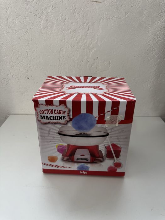 Това е Gadgy Classics Cotton Candy Machine машина за захарен памук