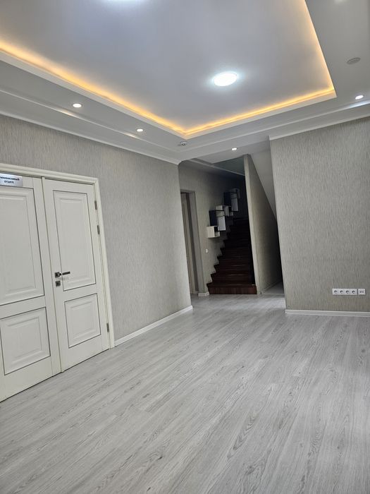 Сдаеться в аренду, не жилое помощение, под офис.