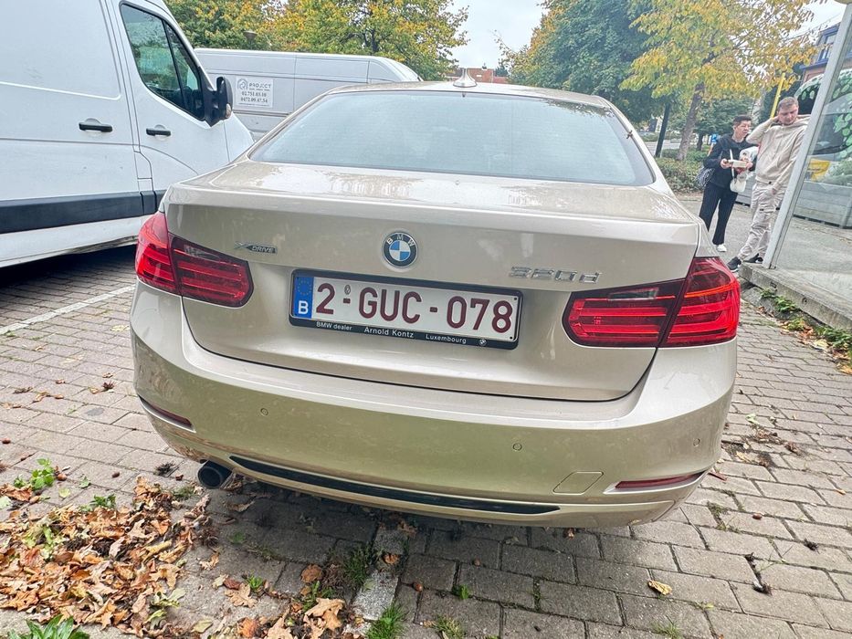 BMW F30 2015 automata