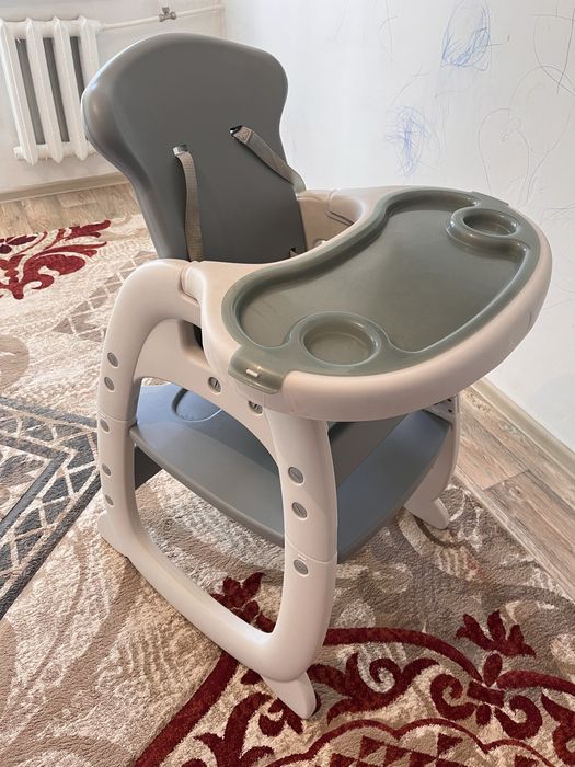 Детский стульчик для кормления трансформер