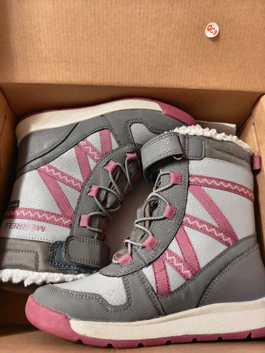 Детските водоустойчиви обувки Merrell Snow Crush 2.0