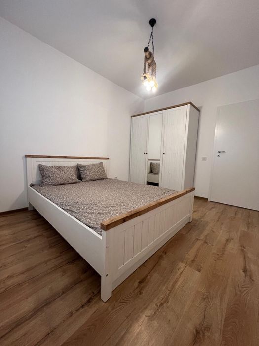 Apartament 2 camere Militari Residence mobilat si loc de parcare