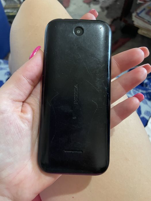 Телефон с копчета Nokia 225