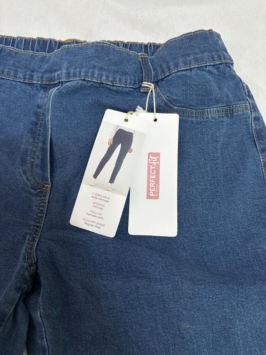 Blugi lejeri perfect fit