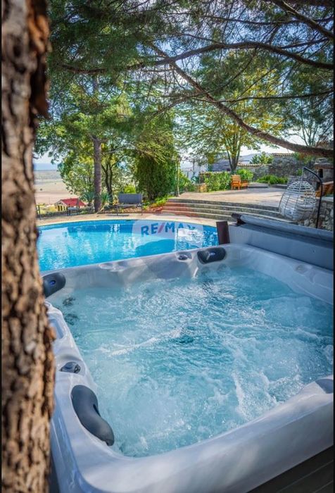 Продава се Къща в Балчик - 260 кв.м за 4616 €/кв.м - Снимка #2