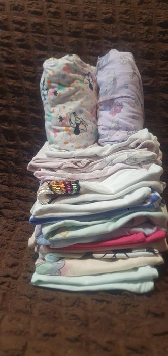 Lot haine fete 4-6 ani