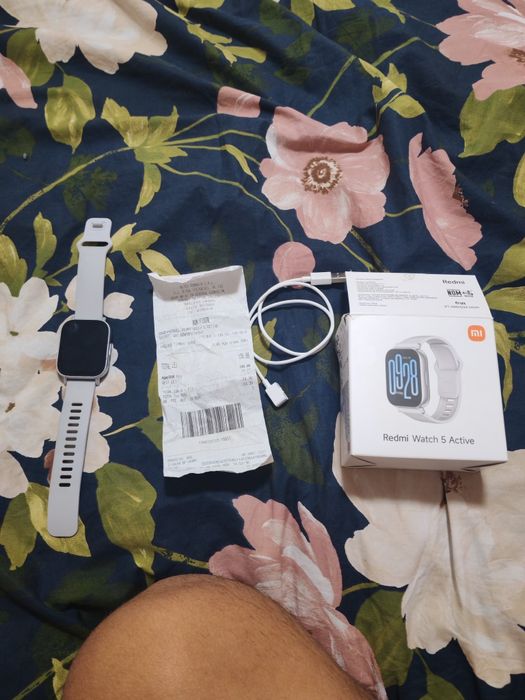 Xiaomi watch 5 active white