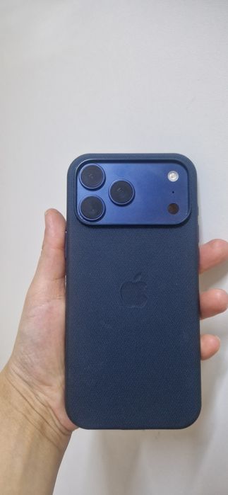 Срочно Продам IPHONE 17pro max