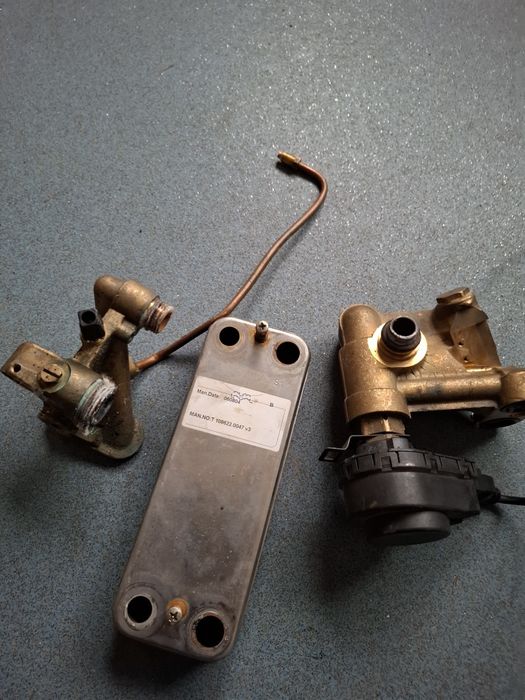 Piese de schimb ce se vede