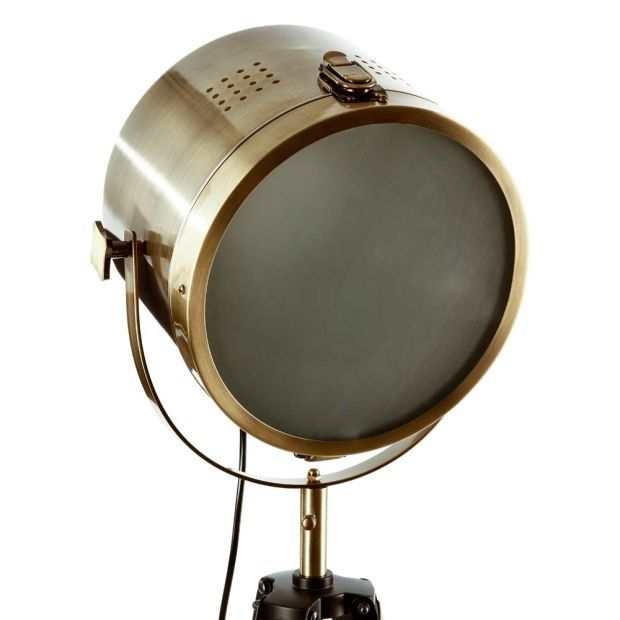 Лампион е индустриален стил