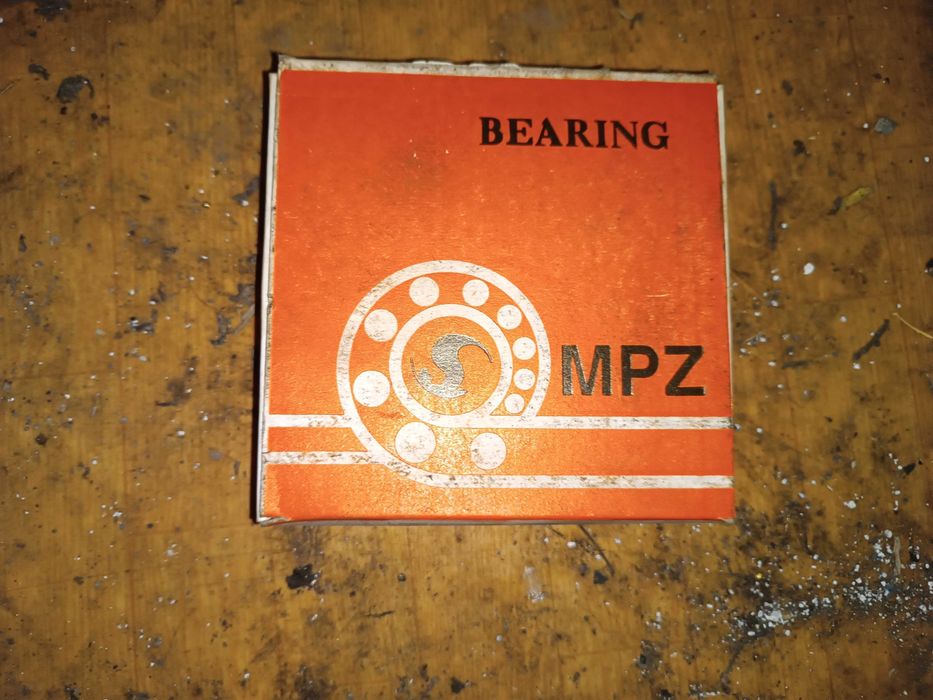 Продават се лагери