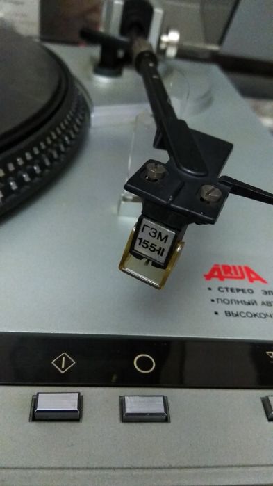 Проигрыватель Радиотехника (Ария)