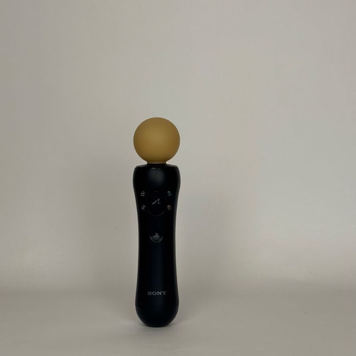 Продавам пистолет за PlayStation Move