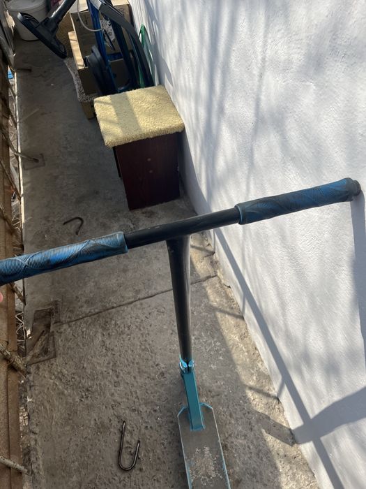 Трюковой самокат