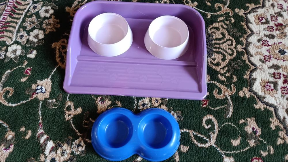 Миска для кошек и собак