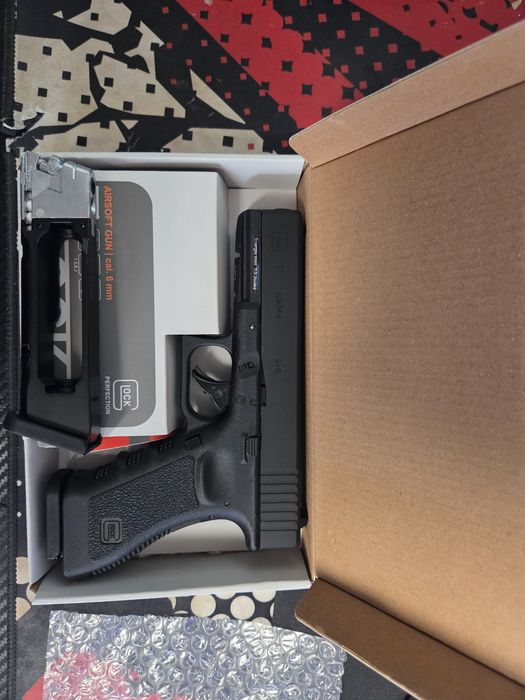 Airsoft glock 17 blowback