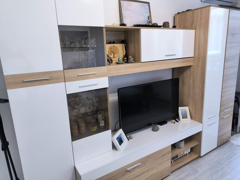 Холна секция  и гардероб от Виденов