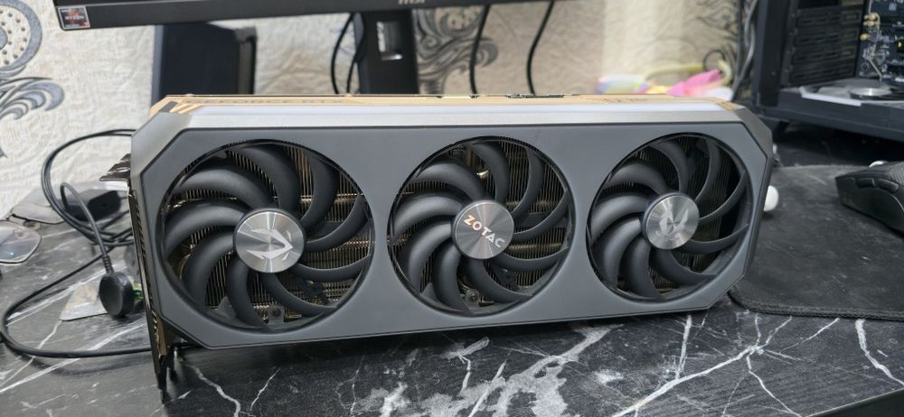 ТОПОВАЯ Видеокарта от Zotac 5070Ti Amp Extream