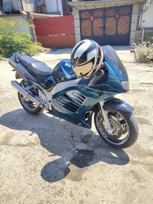 Suzuki RF 900 R 139 кс