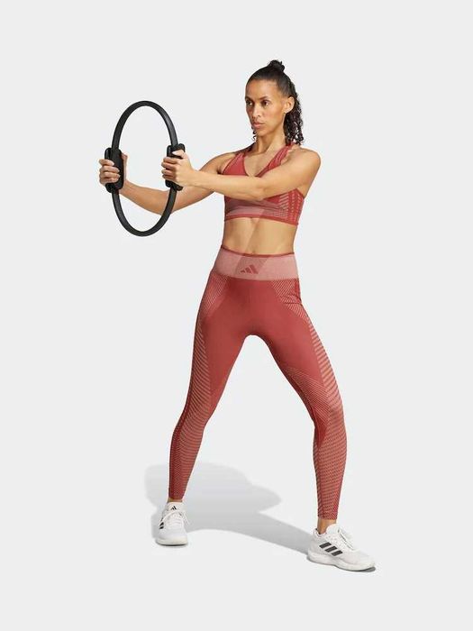 Adidas red спортен дамски клин XS