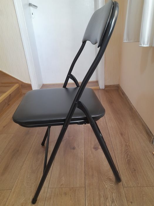 Сгъваем стол  Намаление