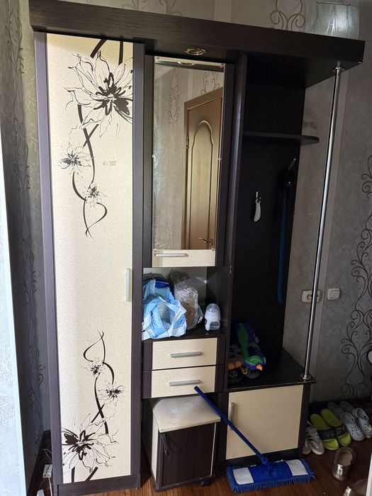Продается прихожка