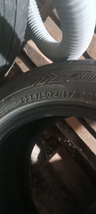 Продам резину в хорошем состоянии