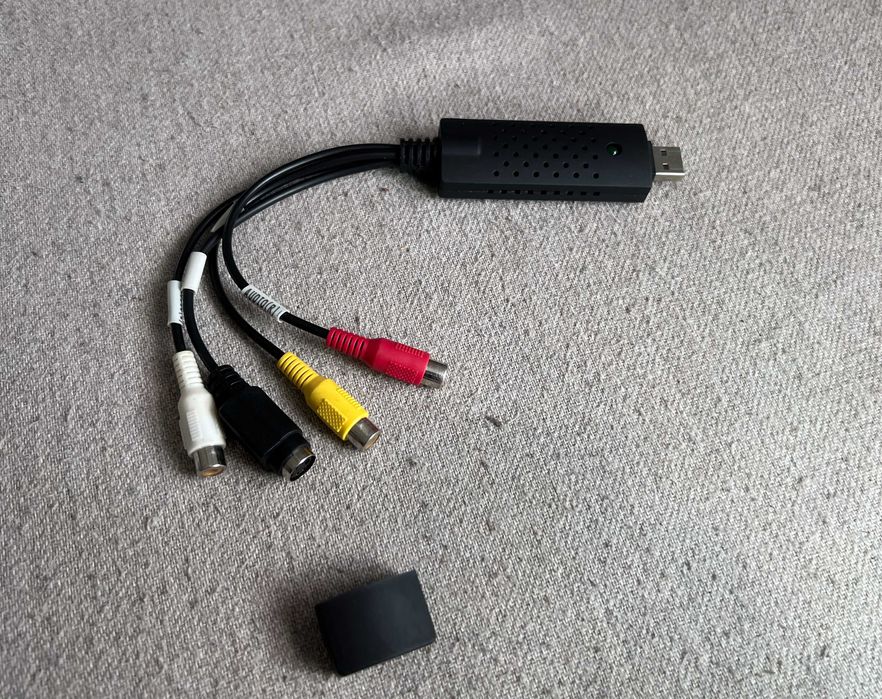 Adaptor USB Video Capture pentru VHS camera analog audio video PC