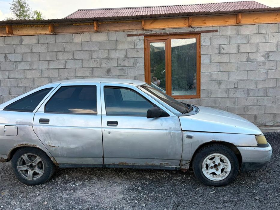 Продам автомобиль Lada 2112